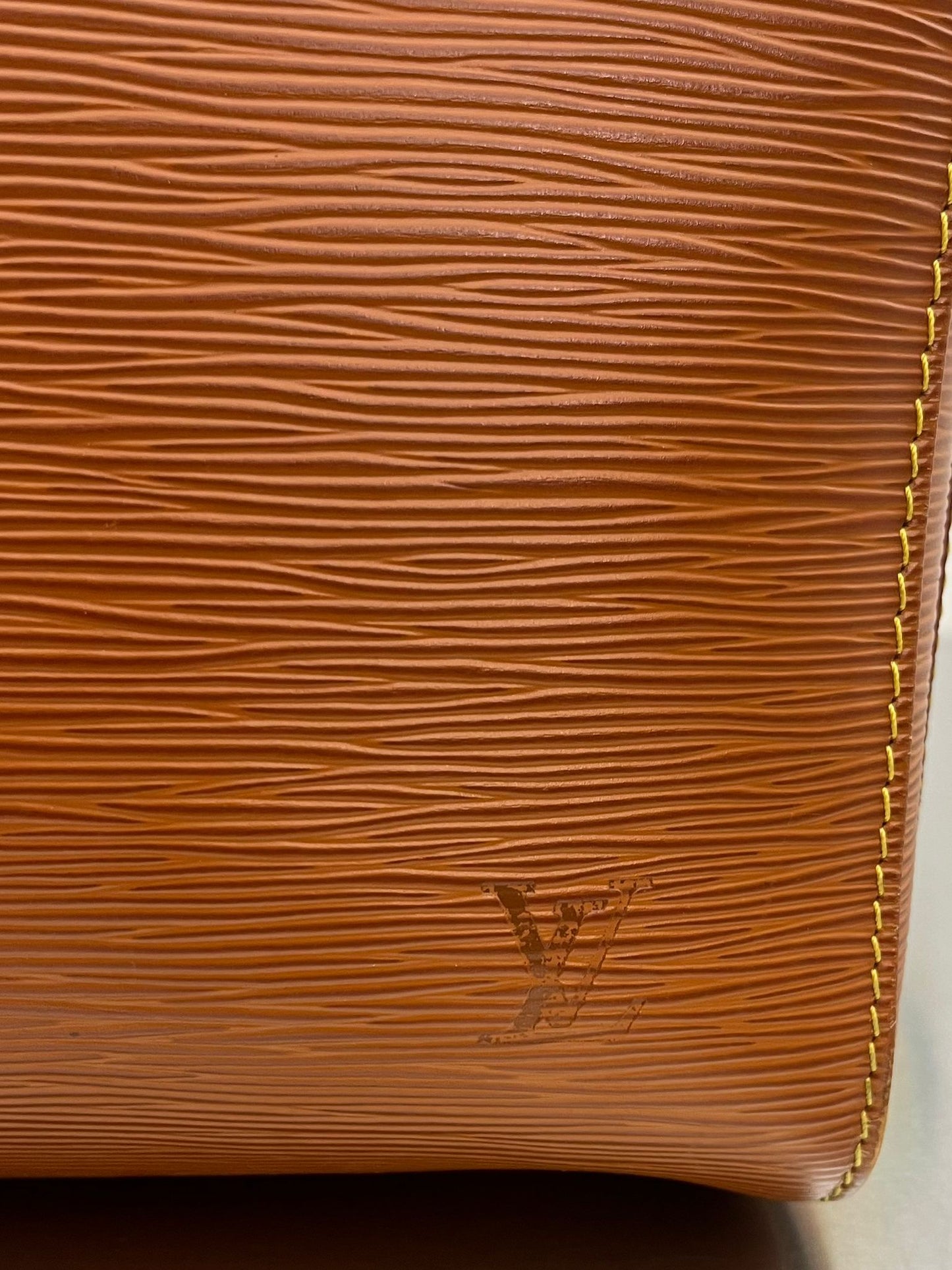 Louis Vuitton Keepall 55 Epi Leder