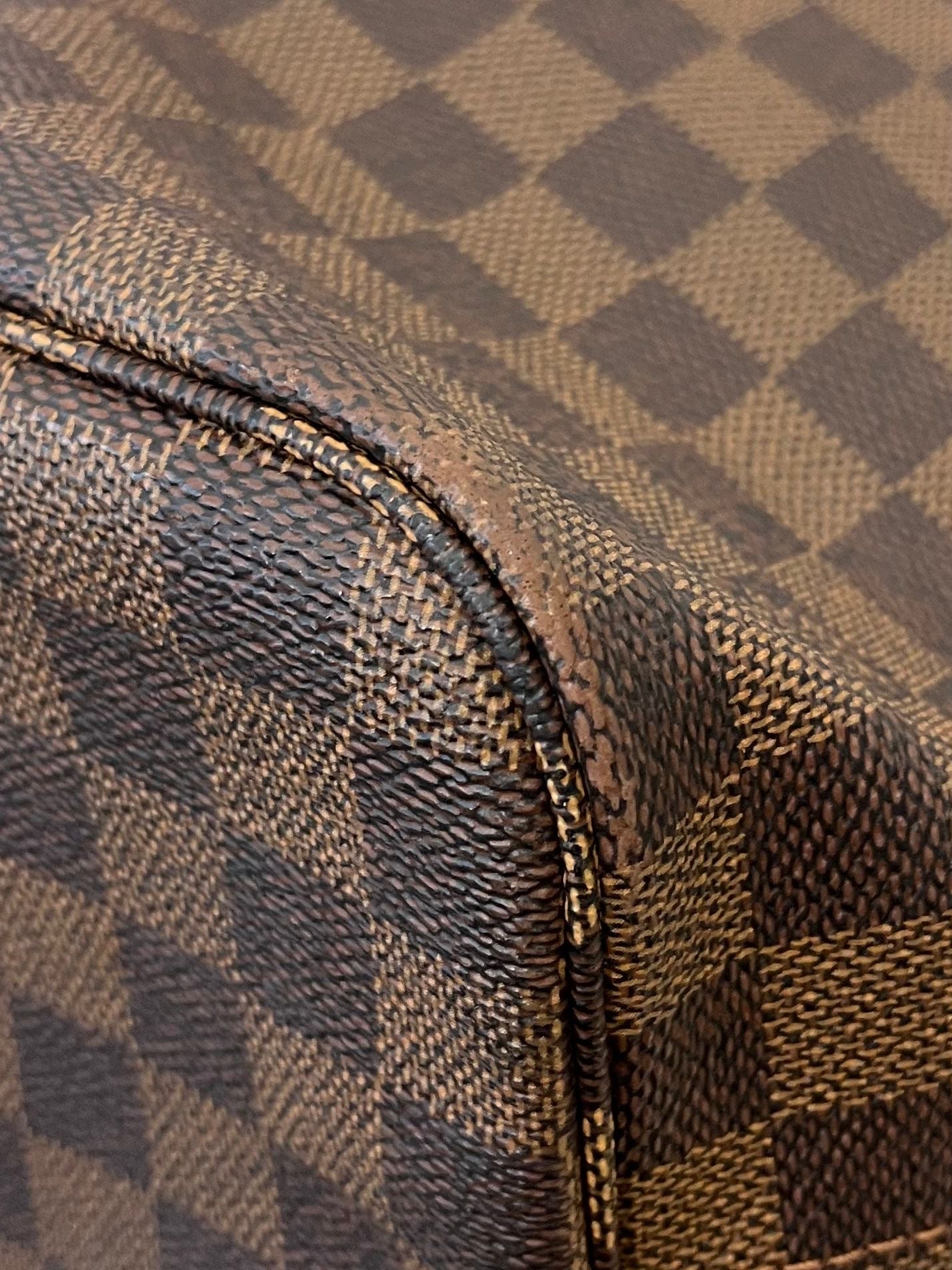 Louis Vuitton Neverfull MM