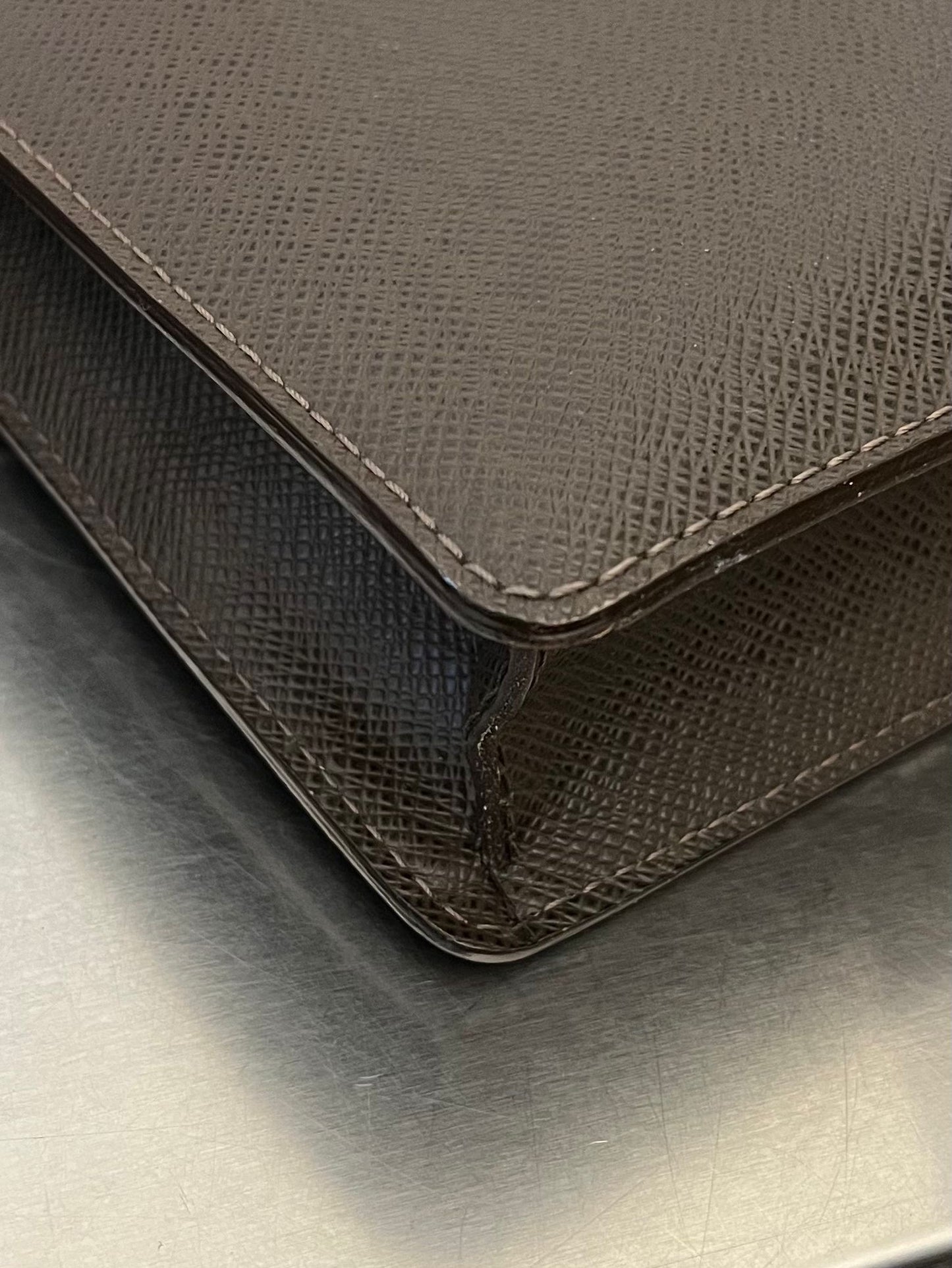 Louis Vuitton Belaia Taiga