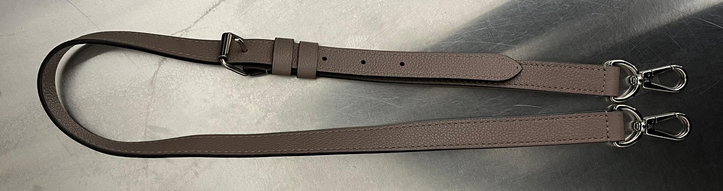 Louis Vuitton Lockme II