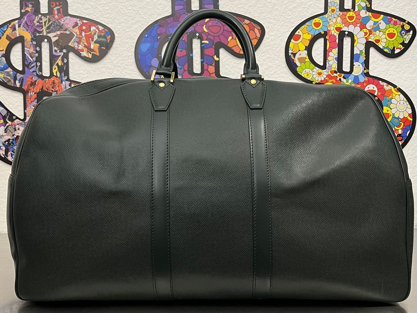 Louis Vuitton Kendall GM Taiga Leder