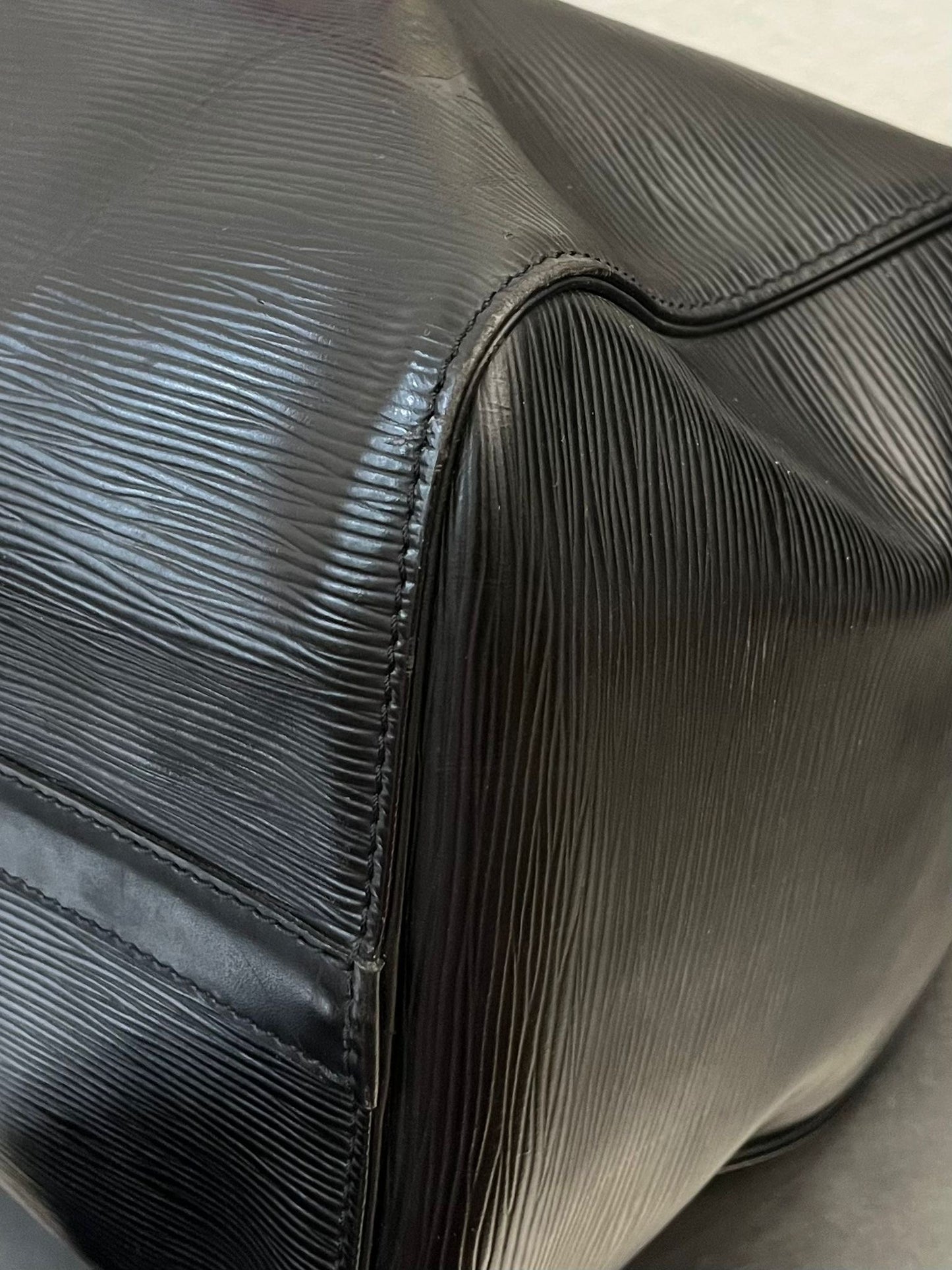 Louis Vuitton Keepall 45 Epi