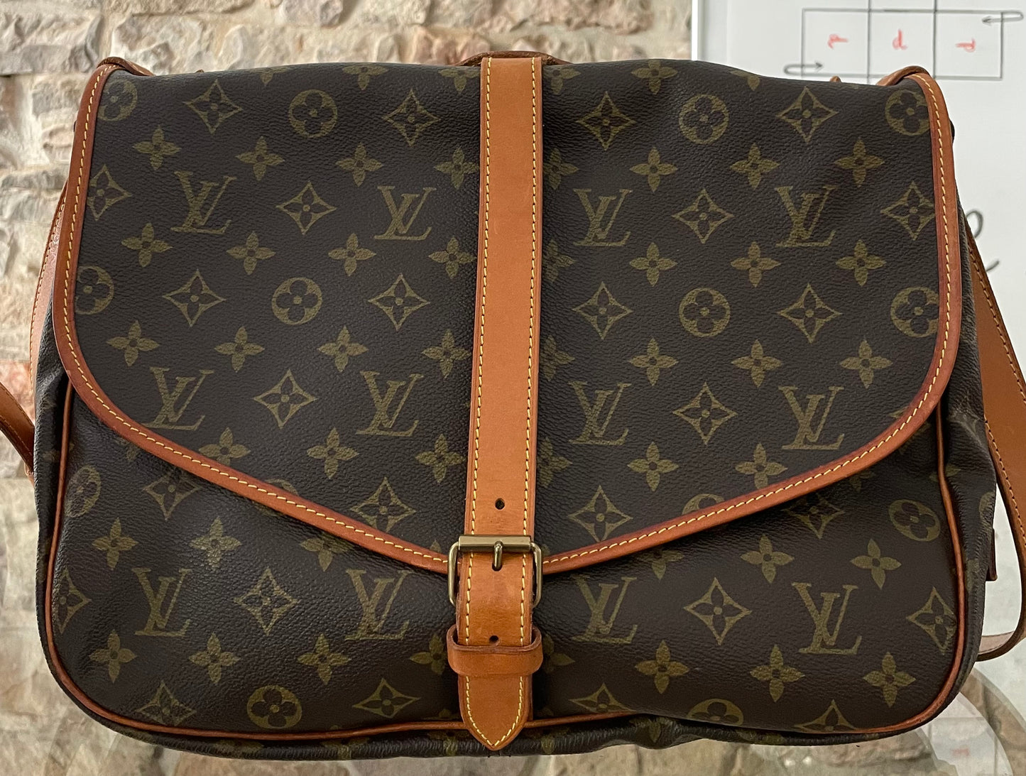 Louis Vuitton Saumur 35