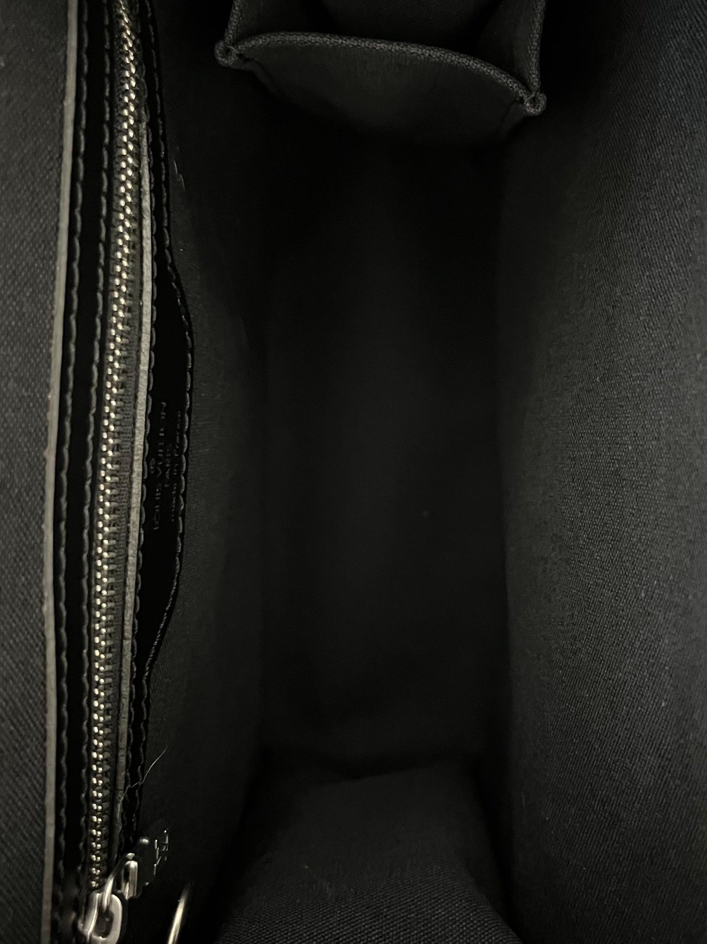 Louis Vuitton Yaranga Taiga