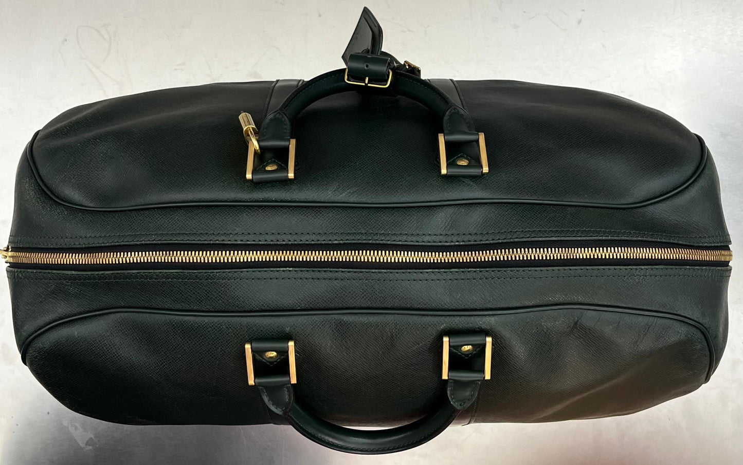 Louis Vuitton Kendall GM Taiga