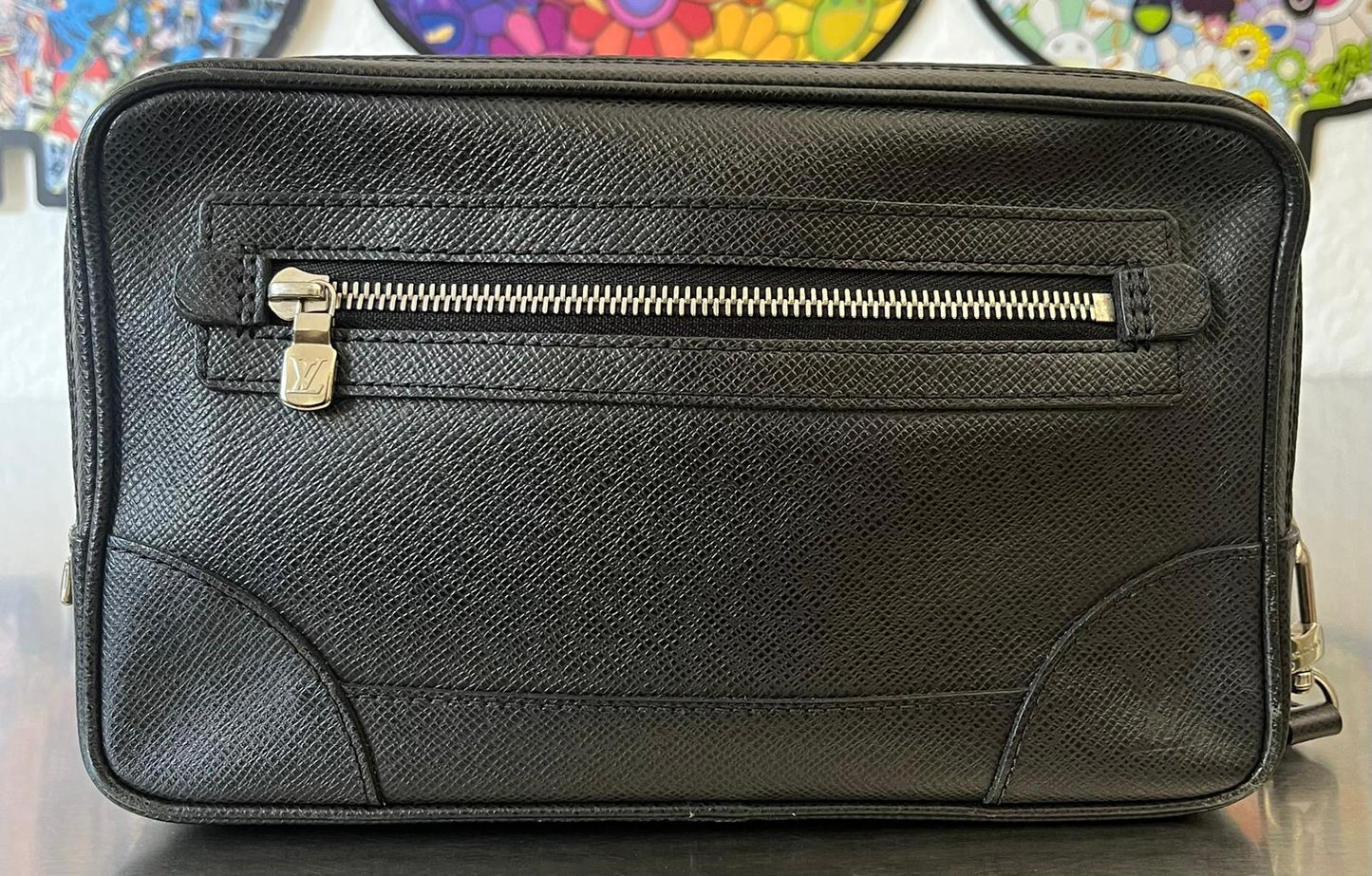 Louis Vuitton Pavel Taiga Leder