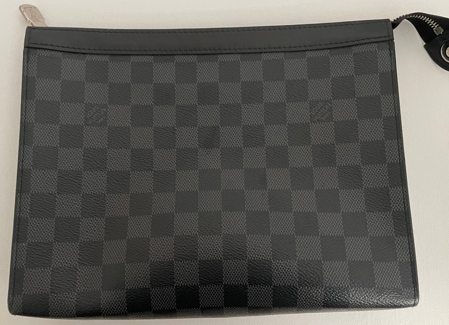 Louis Vuitton Pochette Voyage MM