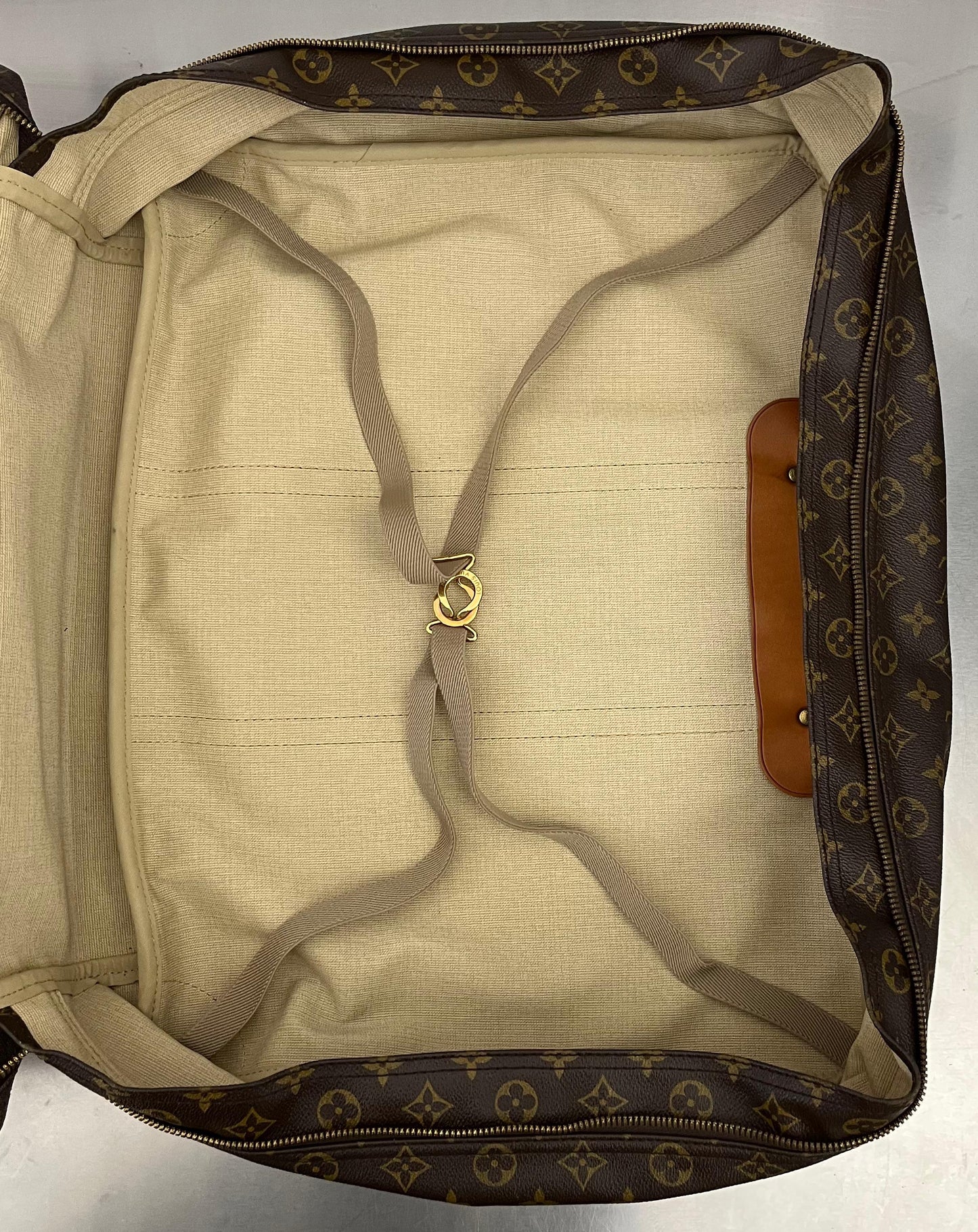 Louis Vuitton Sirius 50