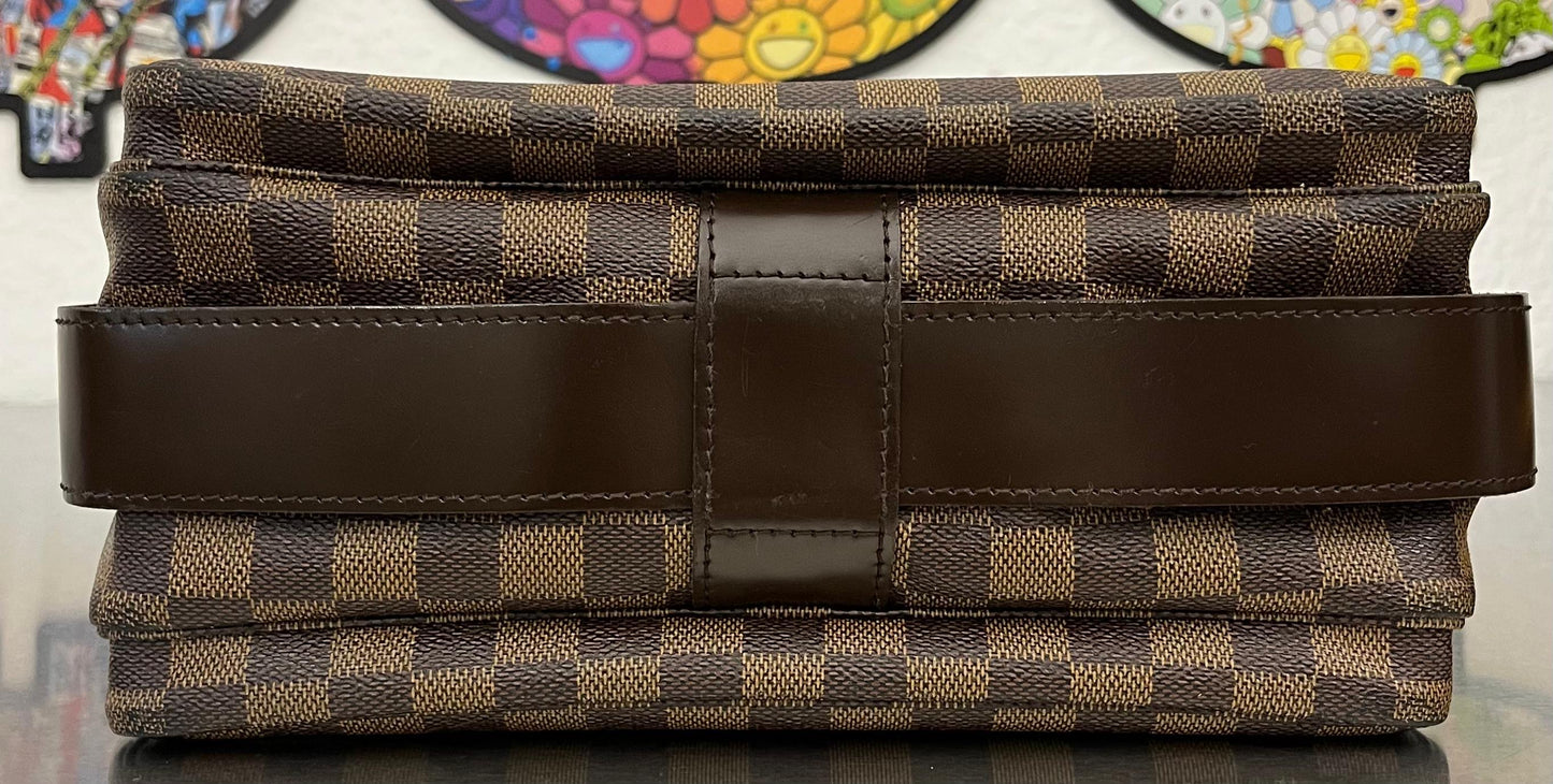 Louis Vuitton Naviglio Messenger