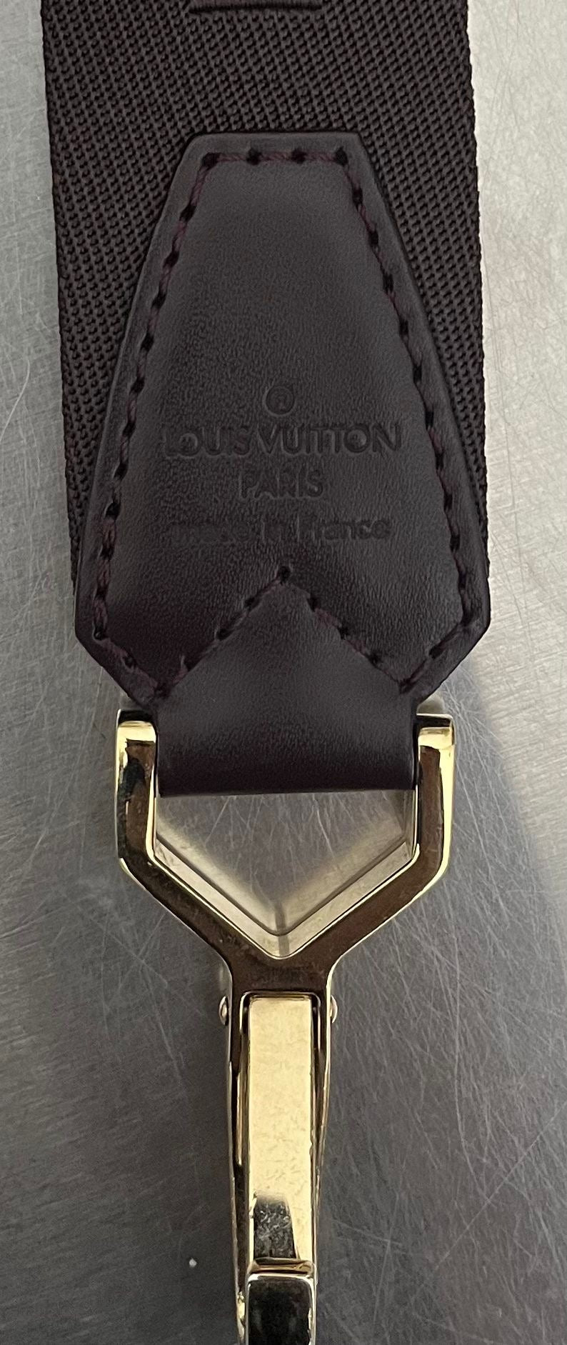 Louis Vuitton Porte Ordinateur Toura Taiga