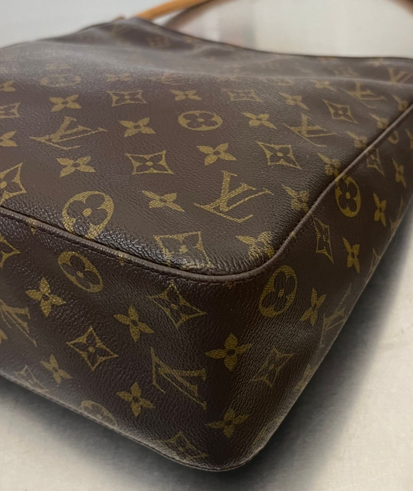 Louis Vuitton Looping GM