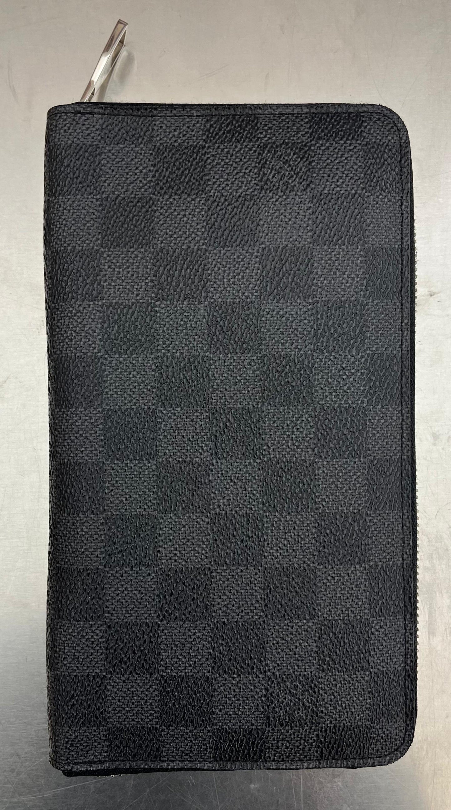 Louis Vuitton Zippy Organizer Damier