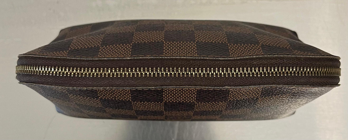 Louis Vuitton Damier Cosmetic Pochette PM