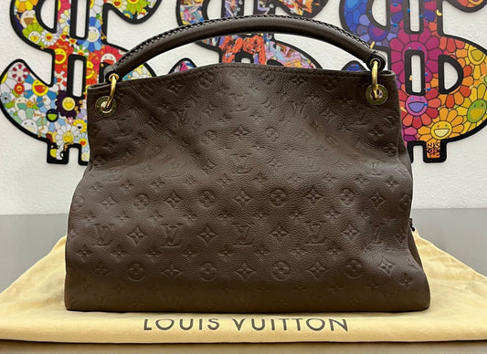 Louis Vuitton Artsy MM