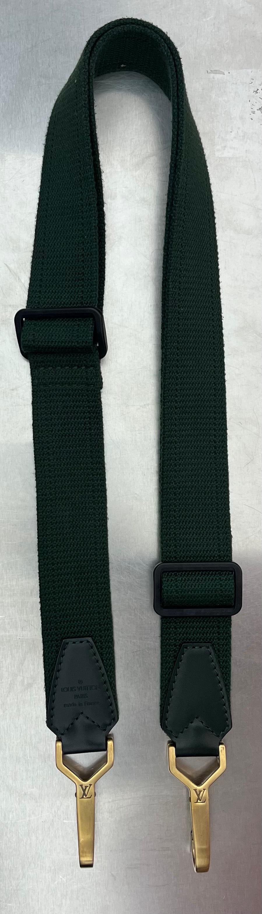 Louis Vuitton Kendall GM Taiga