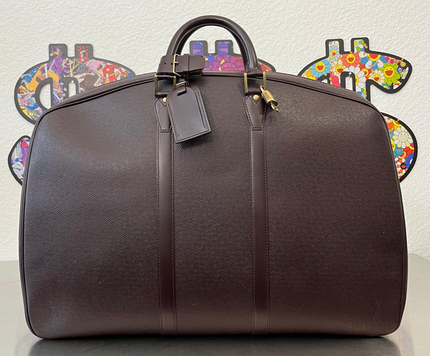 Louis Vuitton Helanga Taiga