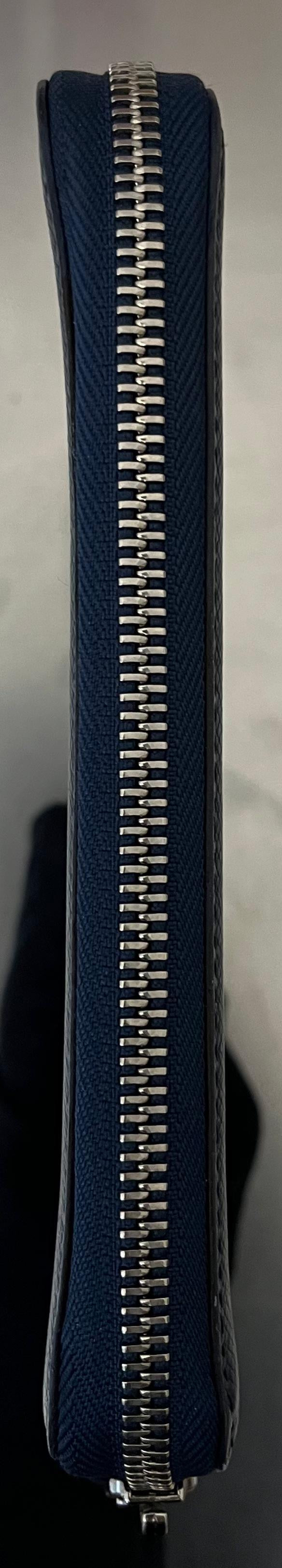 Louis Vuitton iPad Organizer Taiga