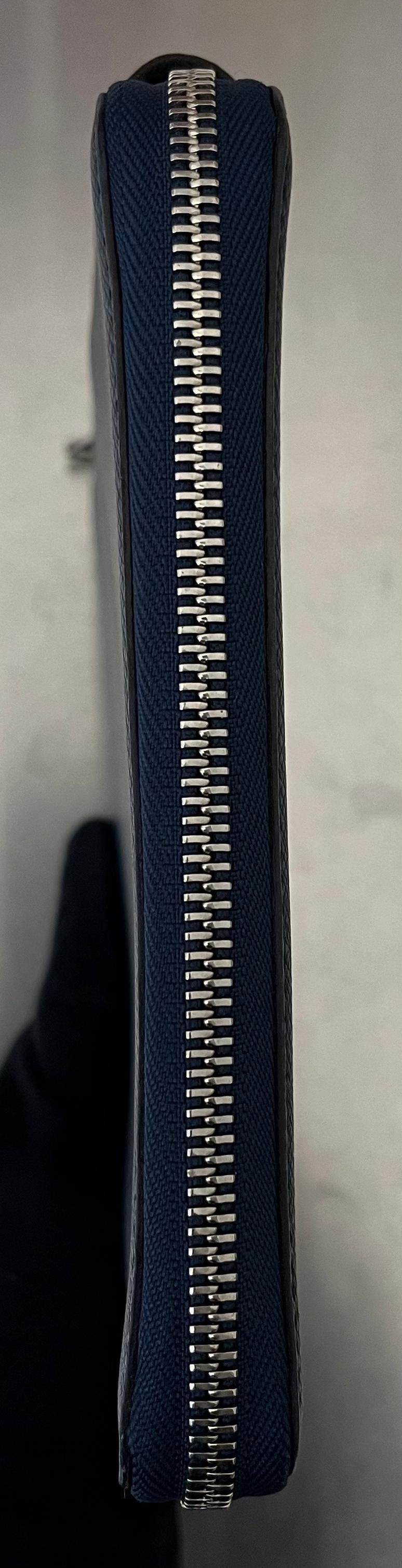 Louis Vuitton iPad Organizer Taiga