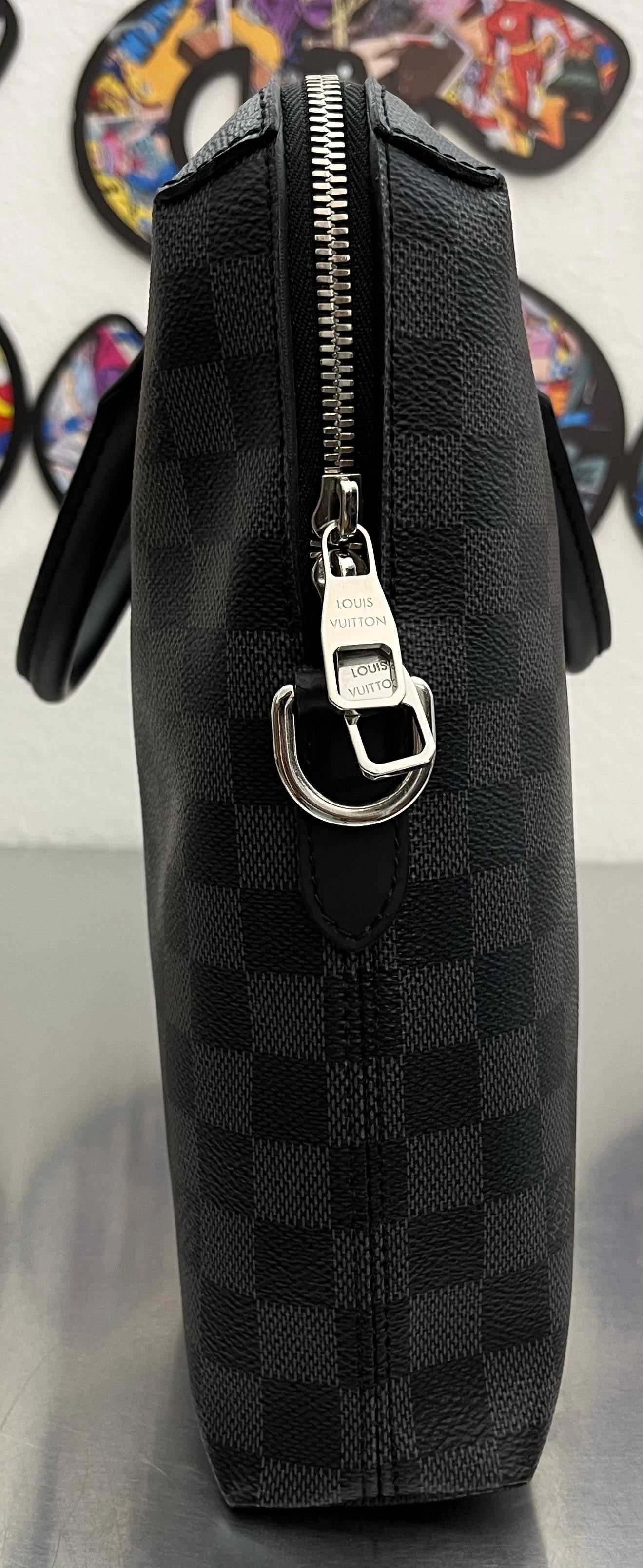 Louis Vuitton Porte Documents Jour