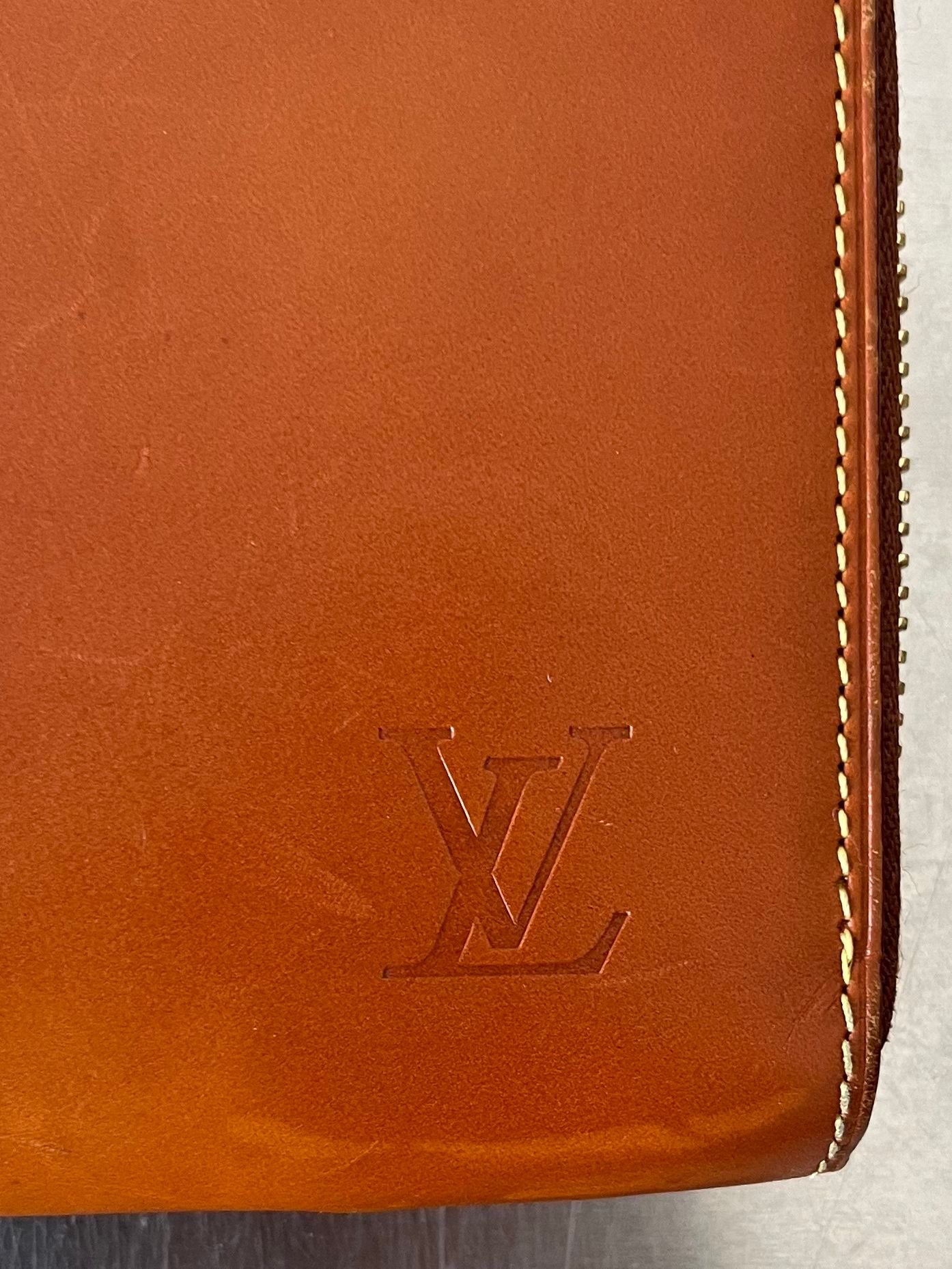 Louis Vuitton Zippy Nomade
