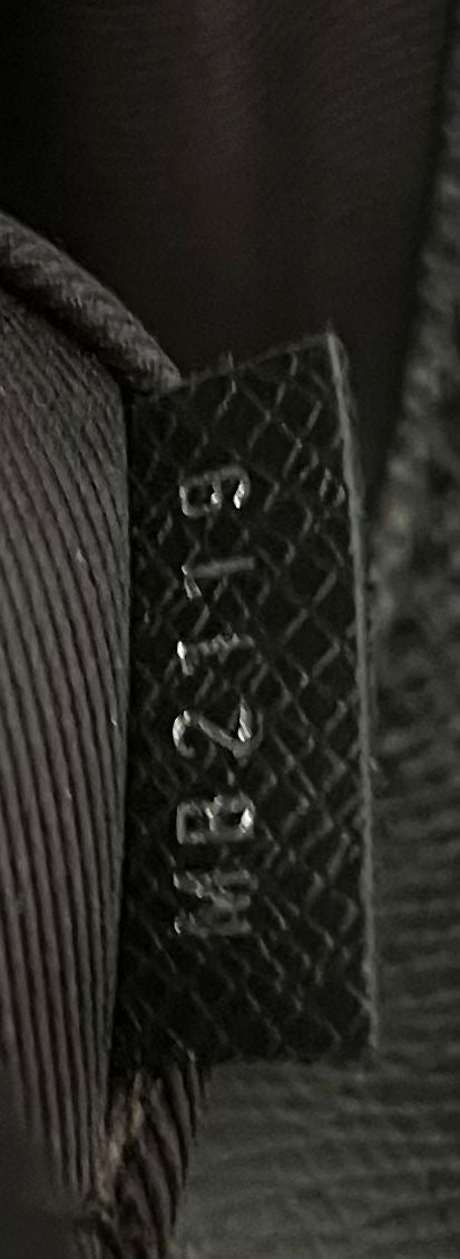 Louis Vuitton Anton