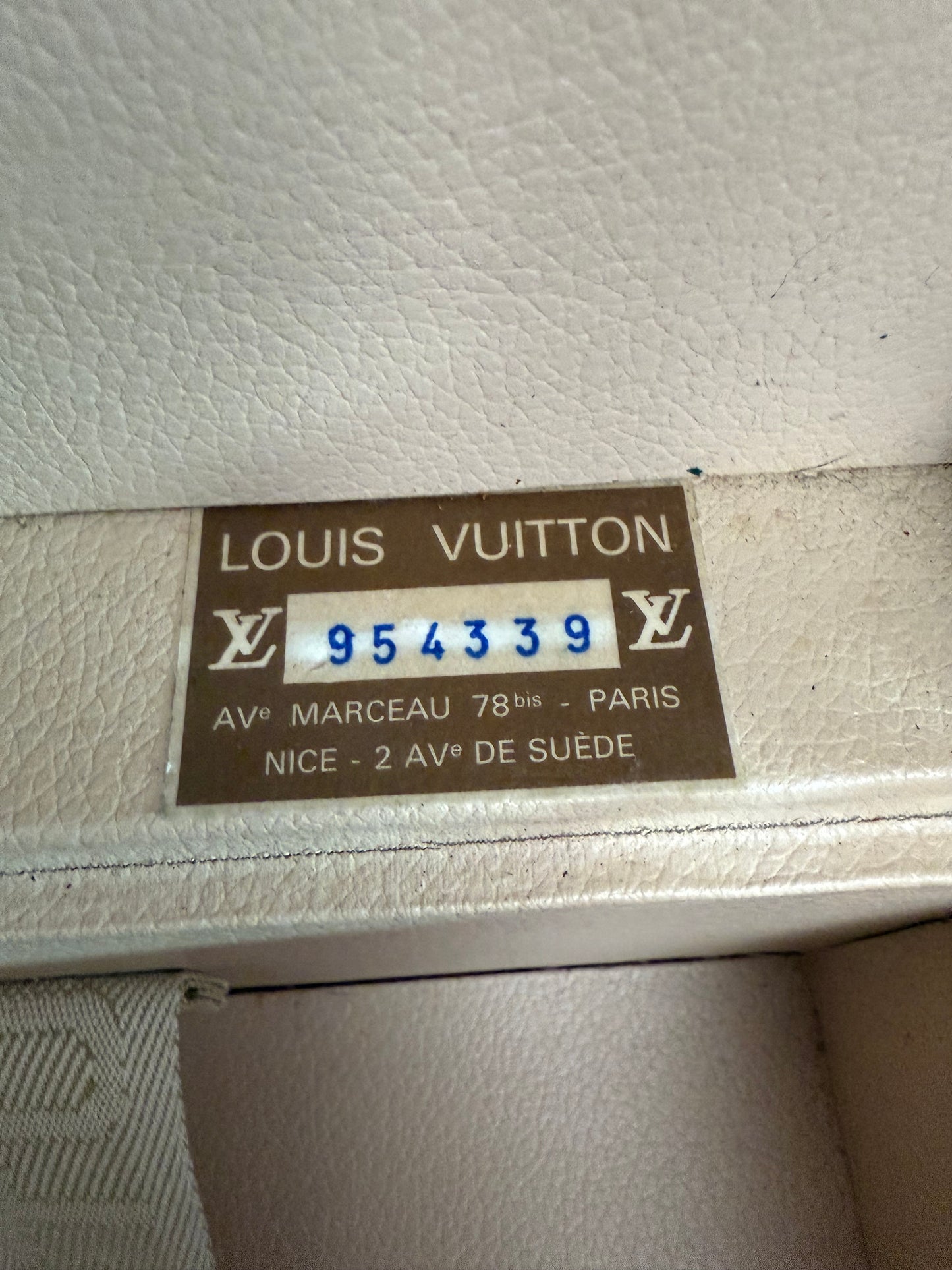 Louis Vuitton Bisten 50 Koffer