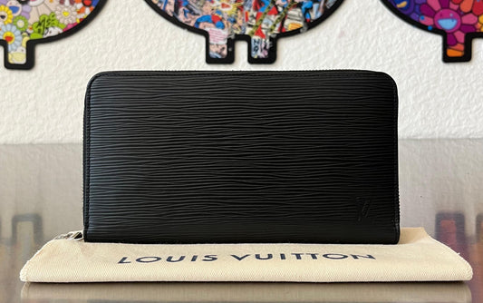 Louis Vuitton Zippy Organizer Epi