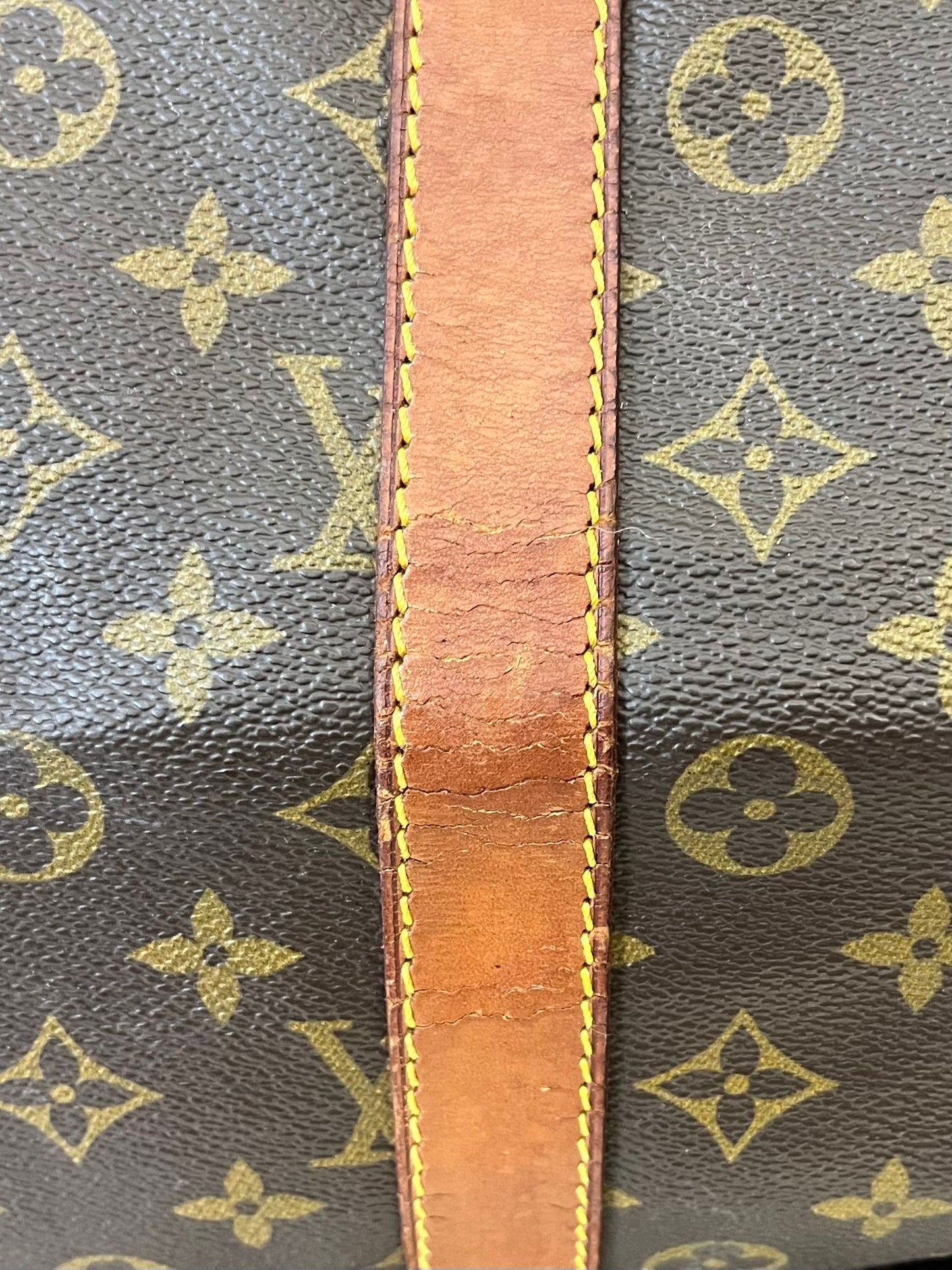 Louis Vuitton Keepall 55 Bandouliere
