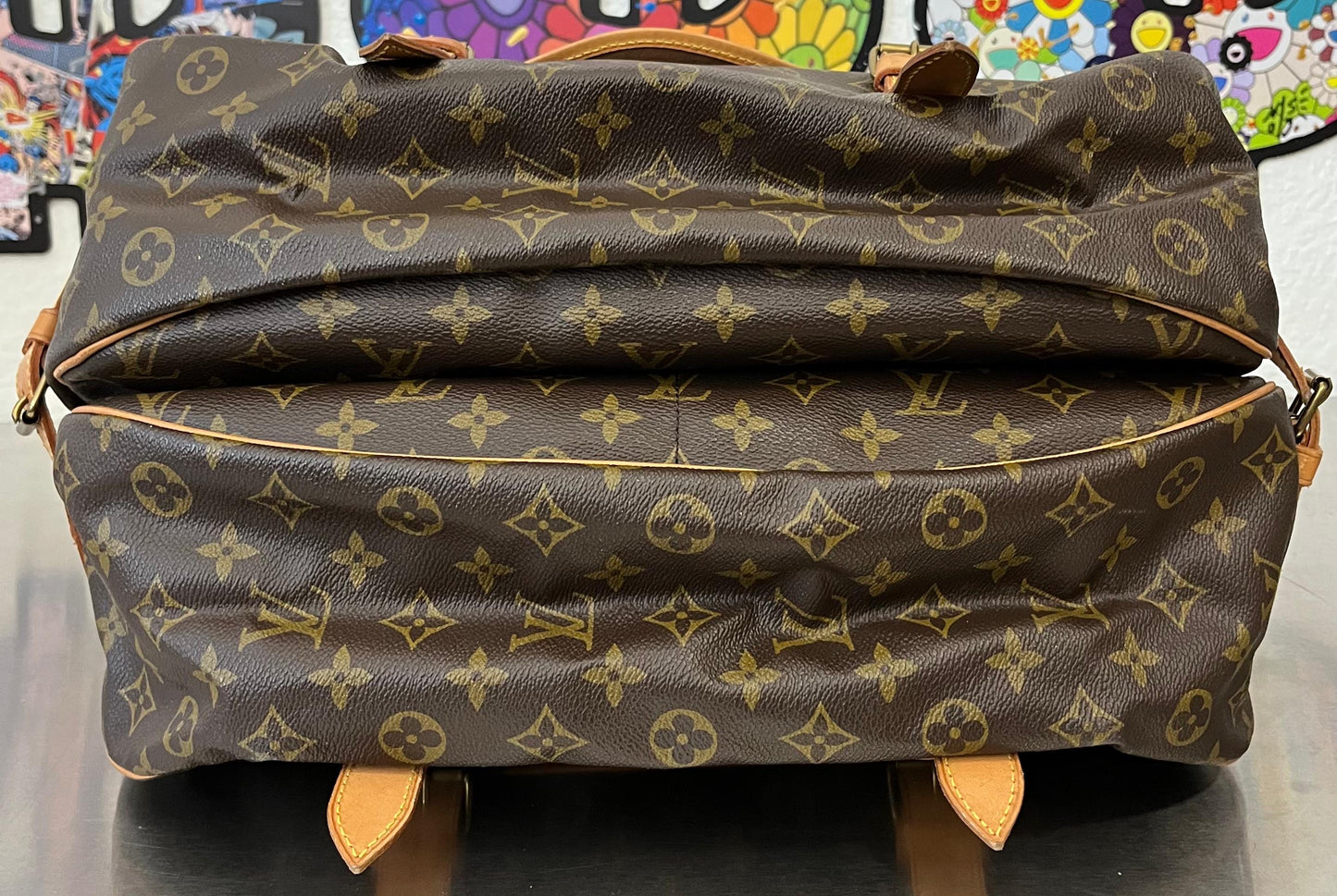 Louis Vuitton Saumur 43