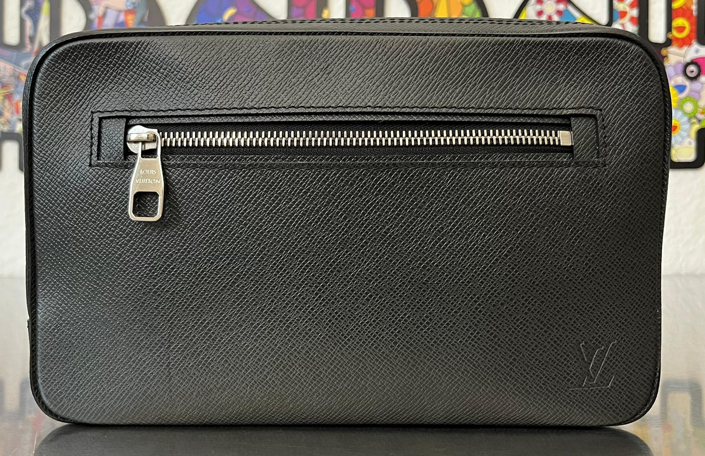 Louis Vuitton Neo Pavel Taiga