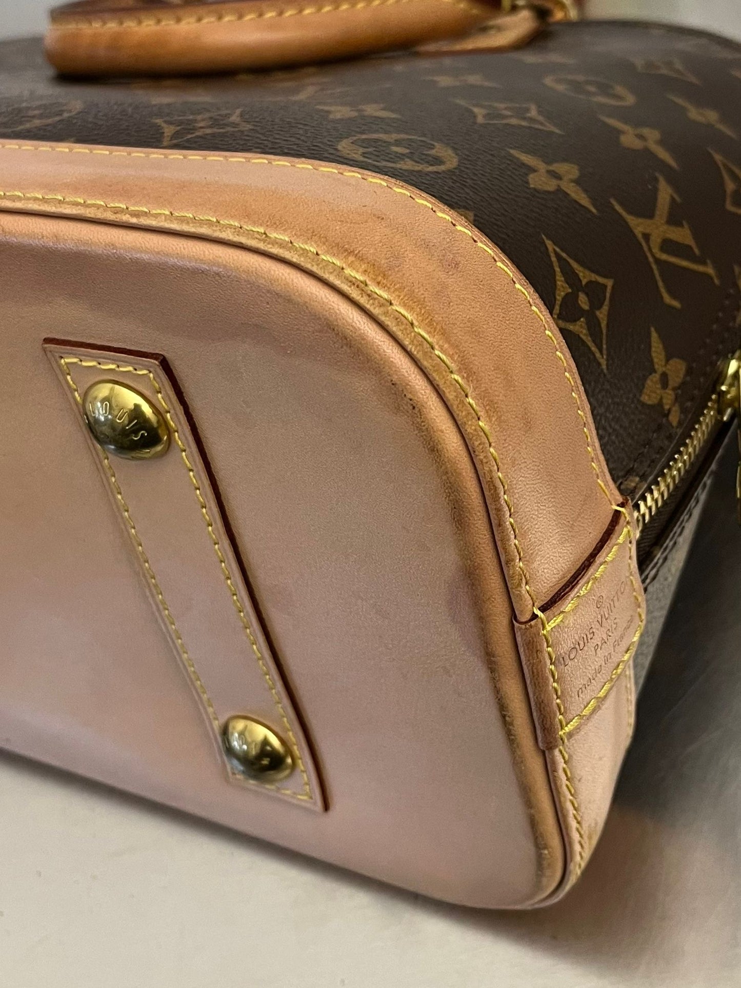 Louis Vuitton Alma PM