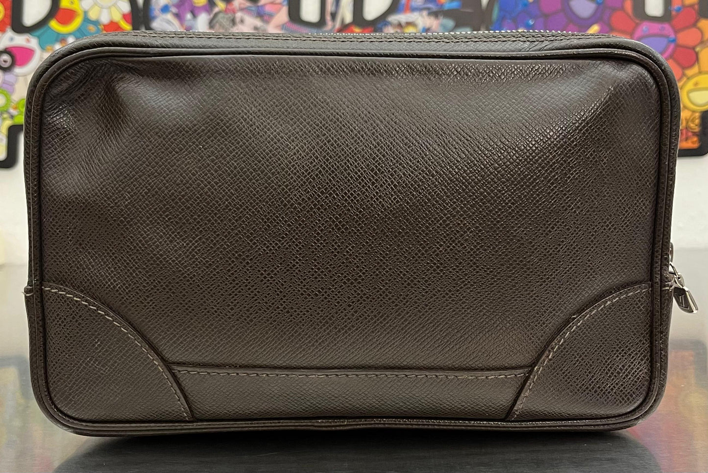 Louis Vuitton Pavel Taiga Leder (Braun)