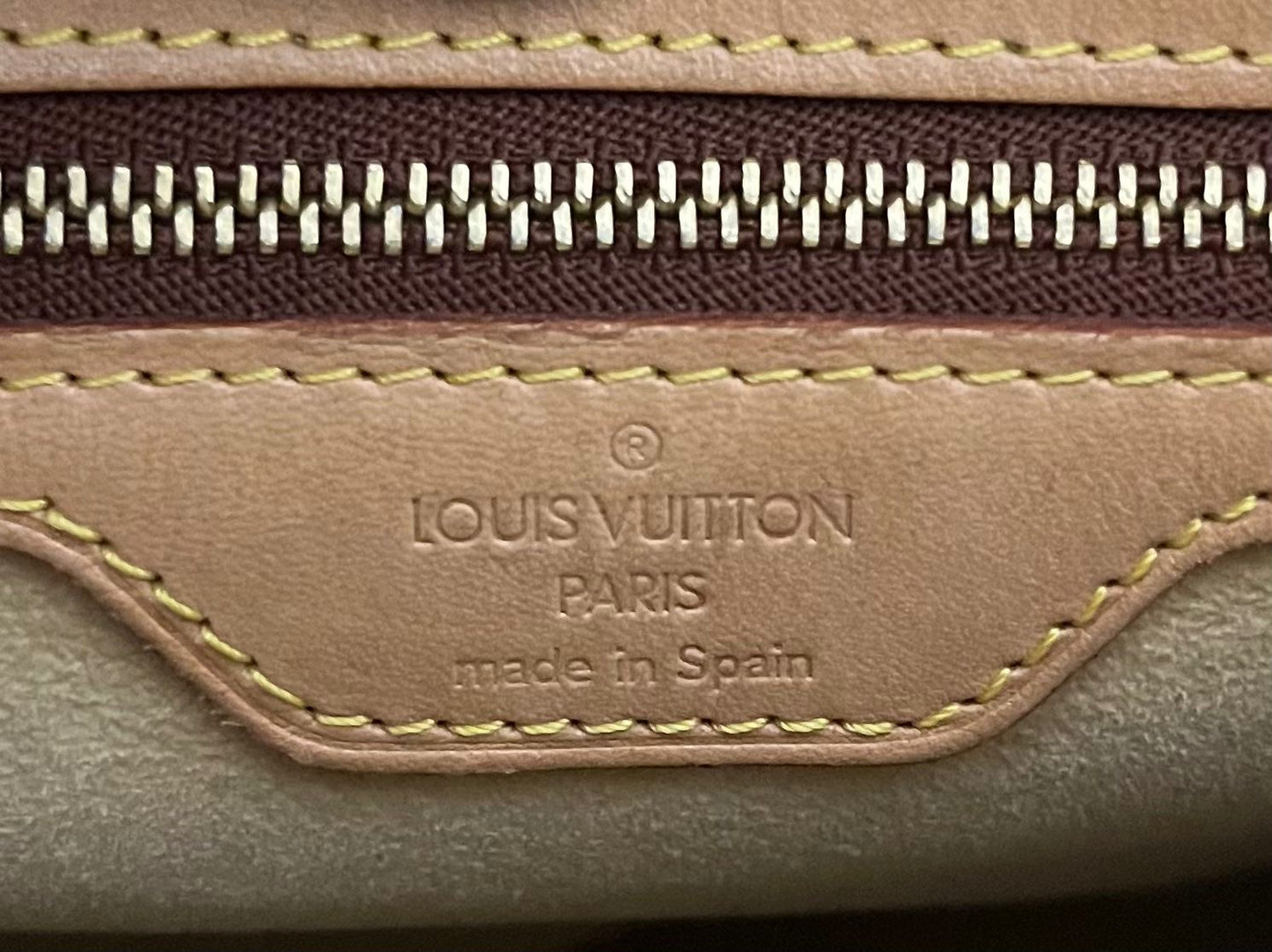 Louis Vuitton Looping GM