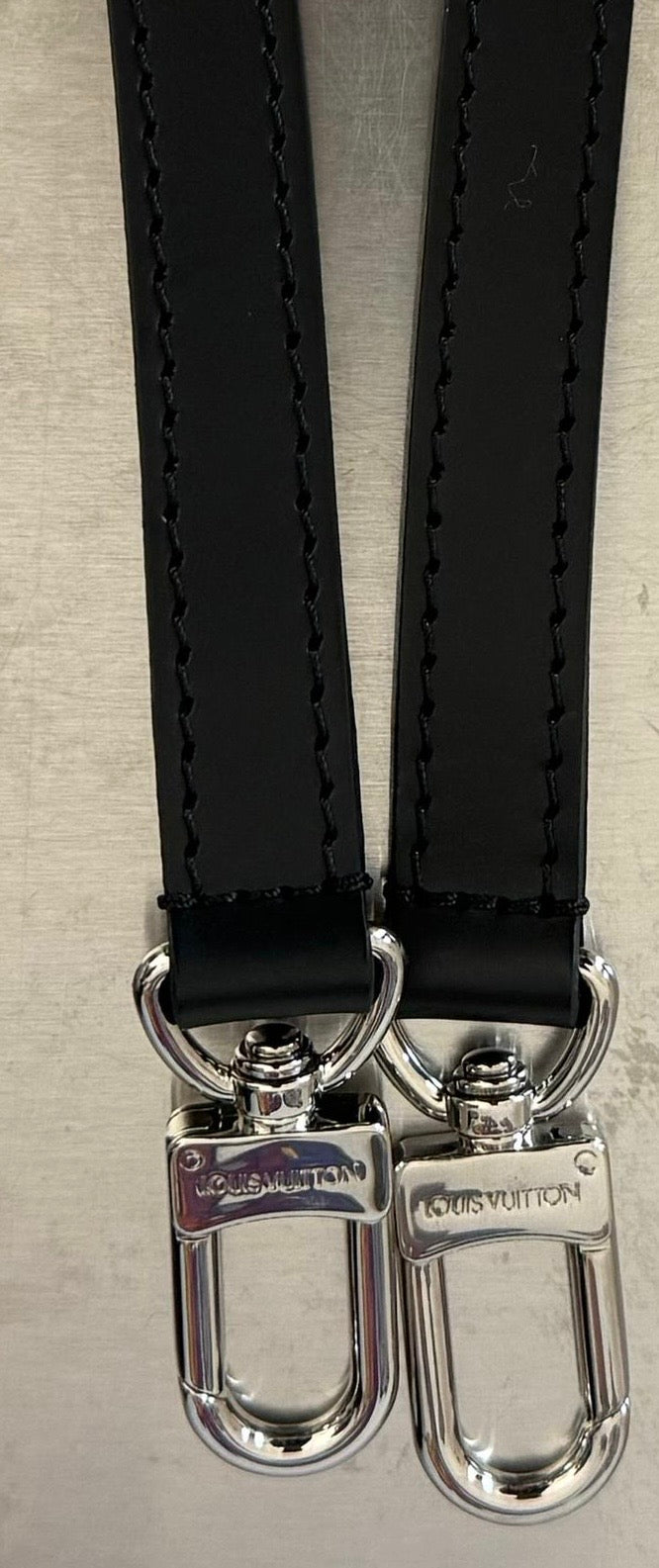 Louis Vuitton Cluny MM Epi