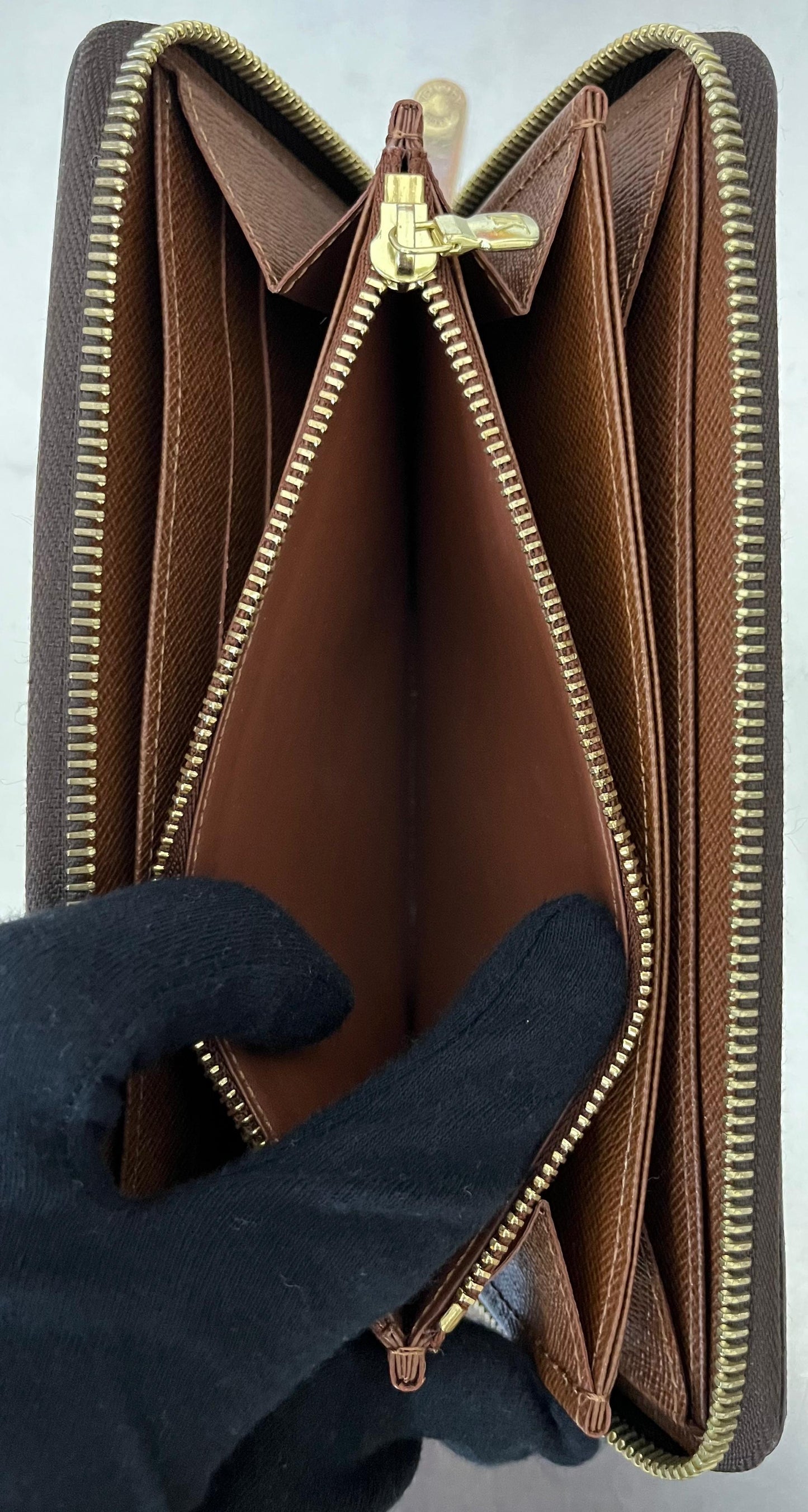 Louis Vuitton Zippy Monogram