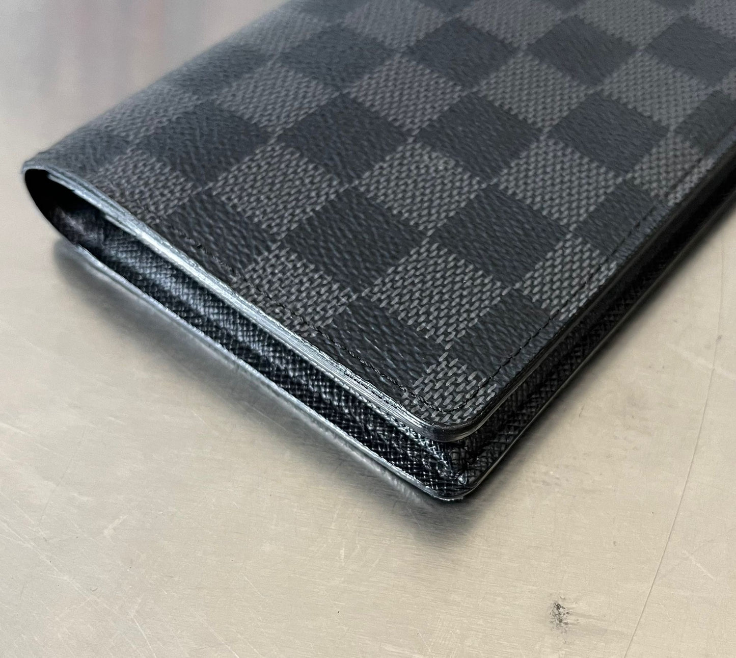 Louis Vuitton Brazza Damier Graphite