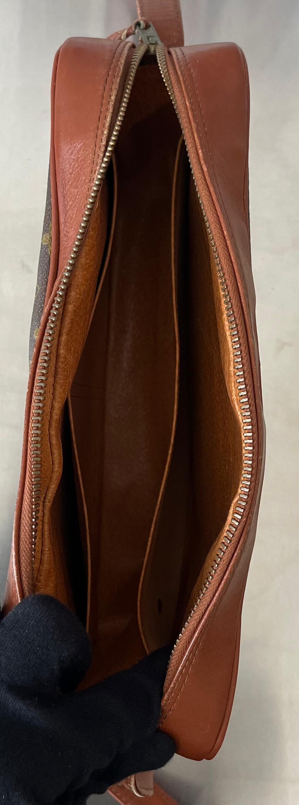 Louis Vuitton Sac Bandouliere Monogram