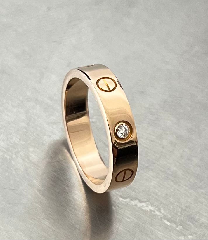 Cartier Love Ring (Kleines Modell, mit einem Diamanten) RM50
