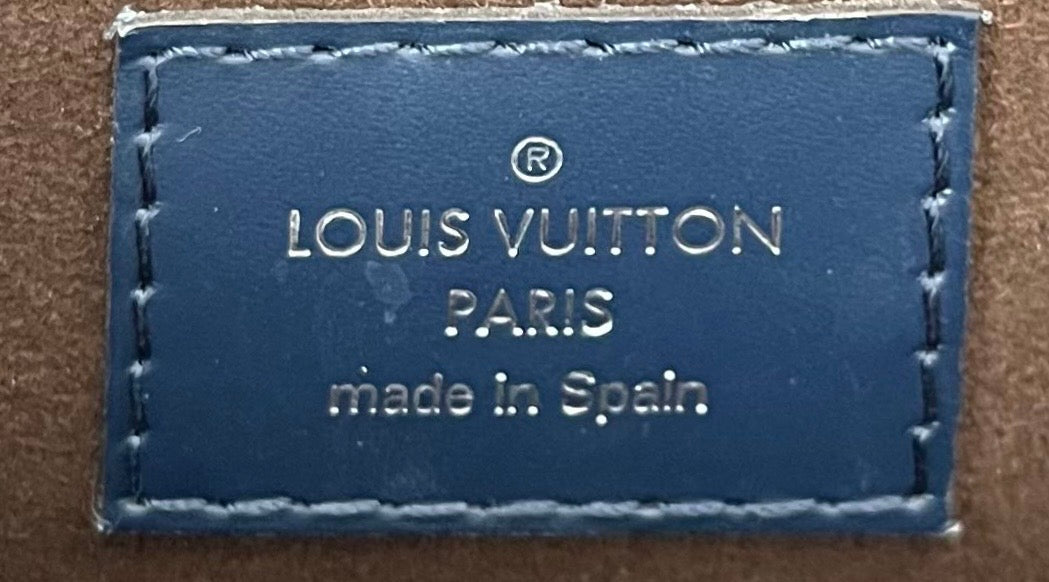 Louis Vuitton Cluny MM Epi