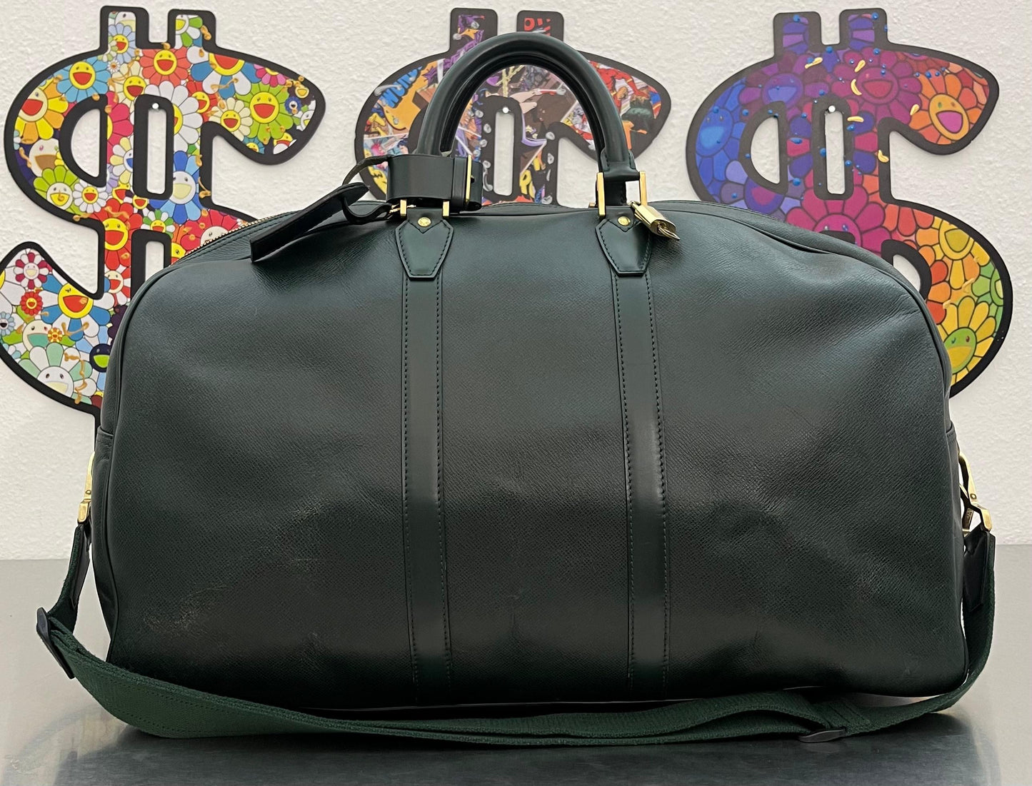 Louis Vuitton Kendall GM Taiga