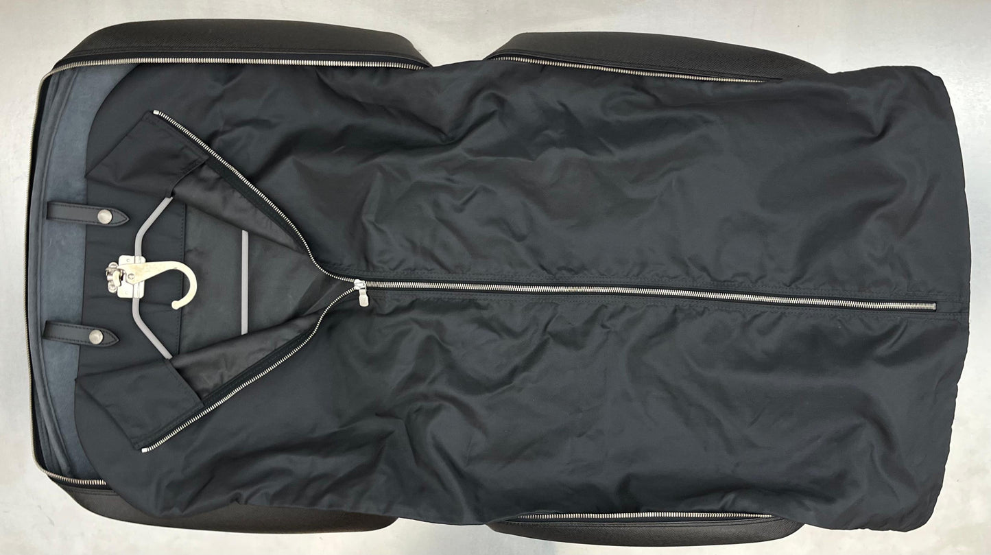 Louis Vuitton Helanga Taiga