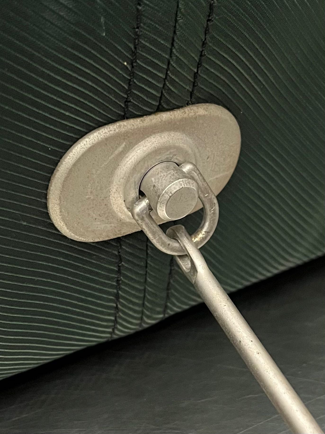 Louis Vuitton Cinq Cintre Kleidersack