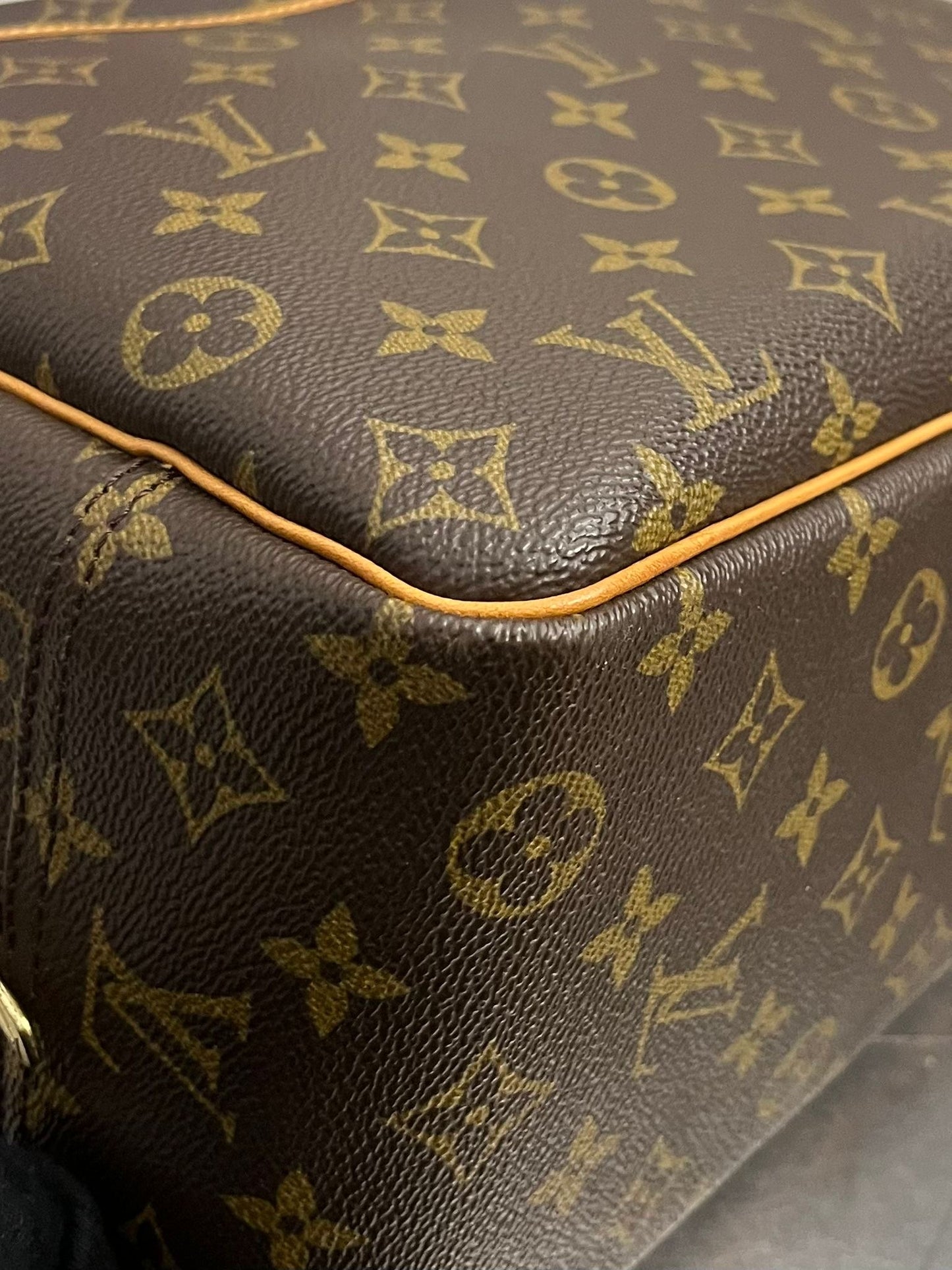 Louis Vuitton Deauville