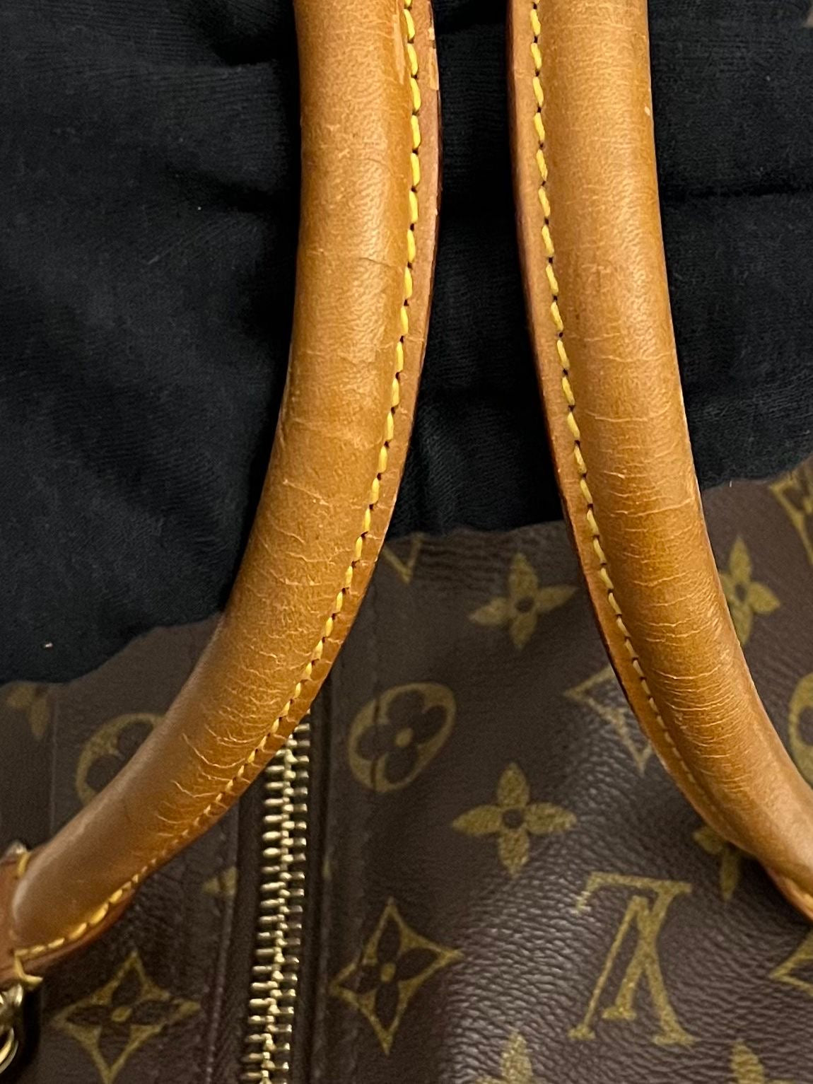 Louis Vuitton Sirius 50