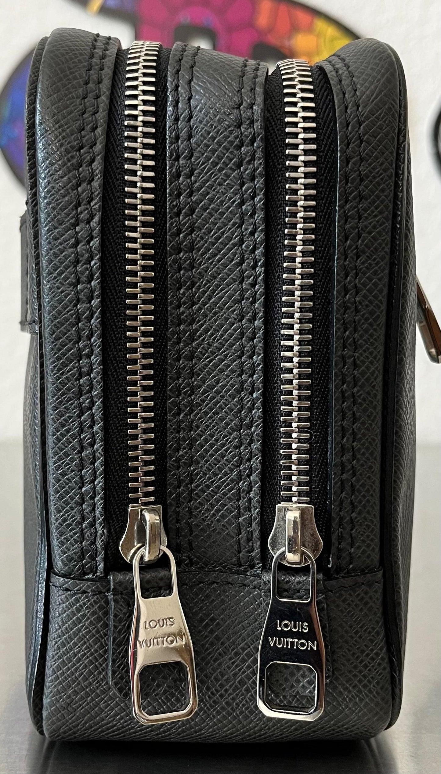 Louis Vuitton Neo Pavel Taiga