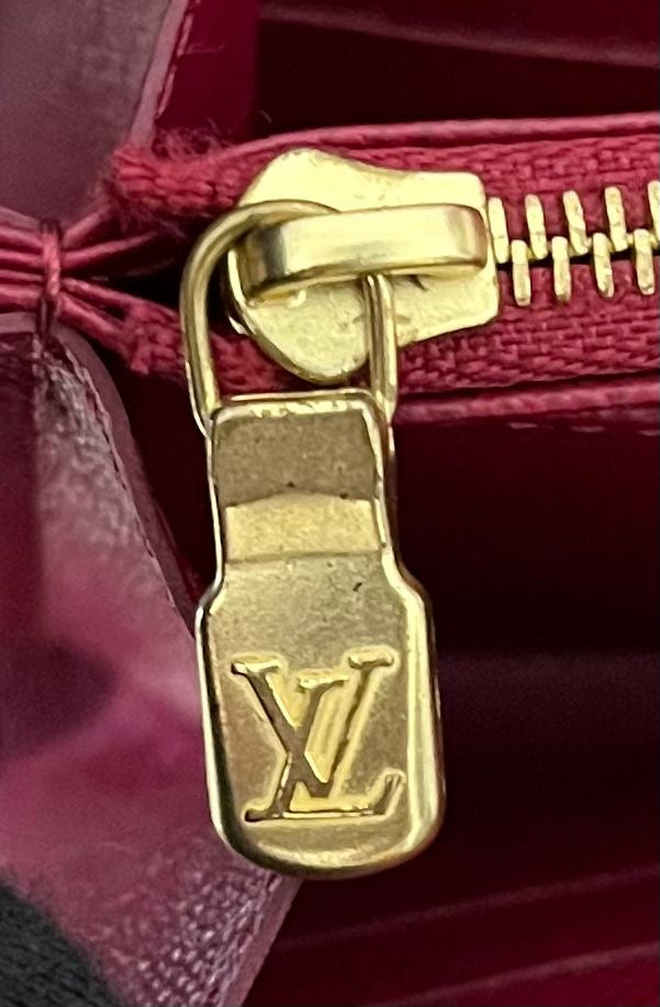 Louis Vuitton Sarah Geldbörse