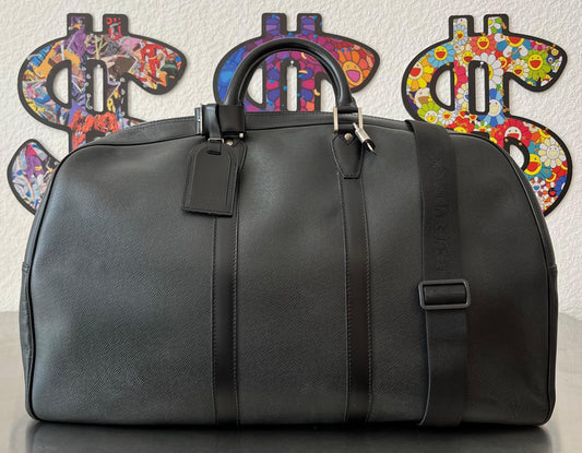 Louis Vuitton Kendall GM Taiga Leder