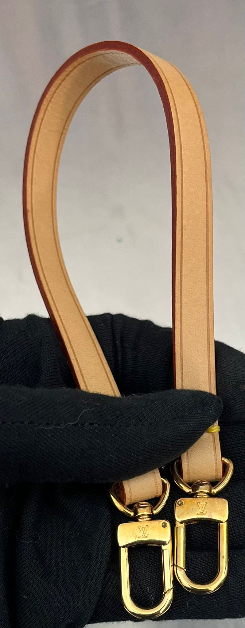 Louis Vuitton Lexington Pochette Vernis