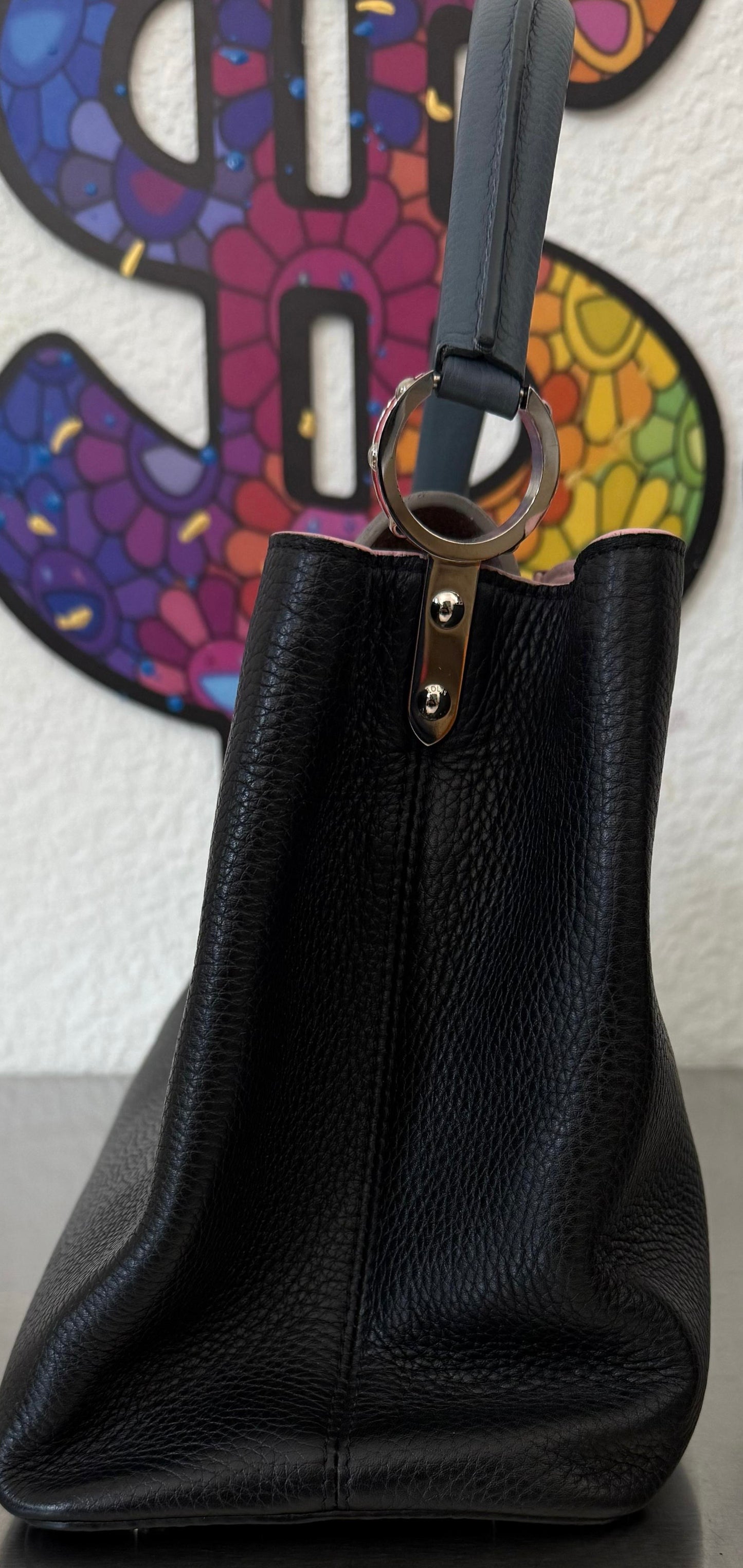 Louis Vuitton Capucines MM