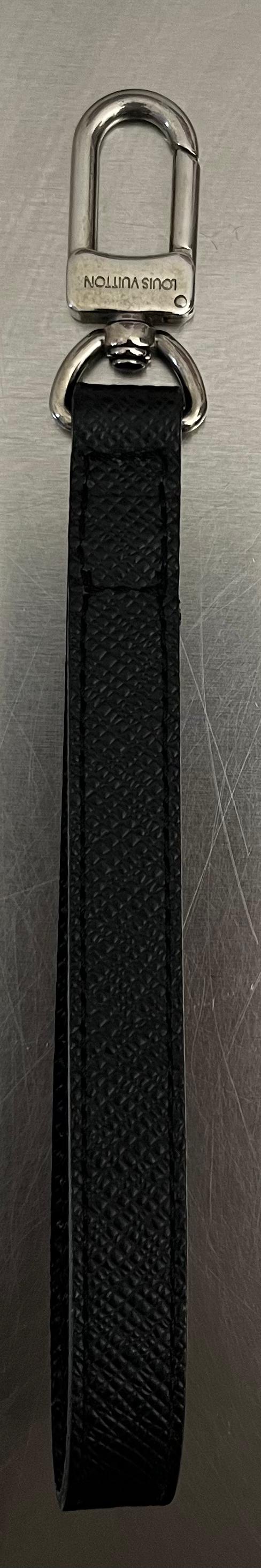 Louis Vuitton Belaia Taiga